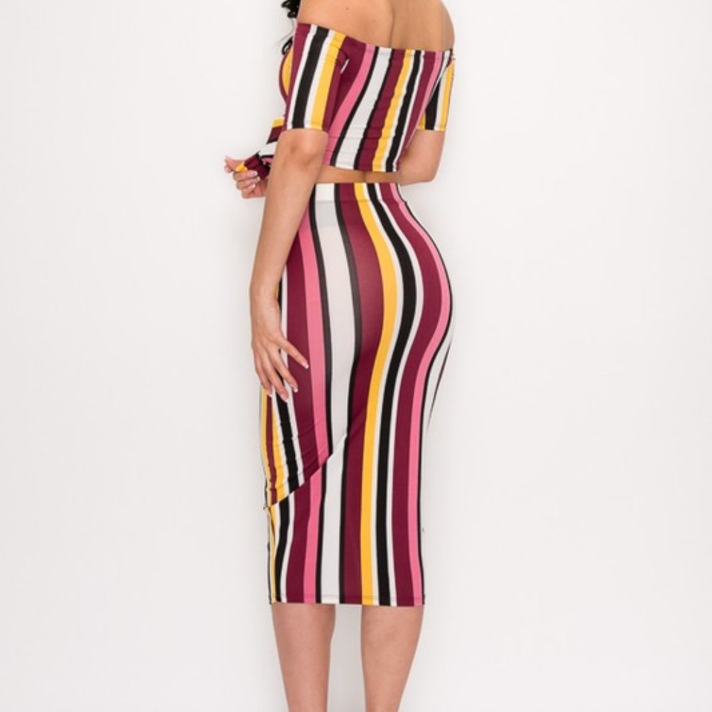 strip two piece set